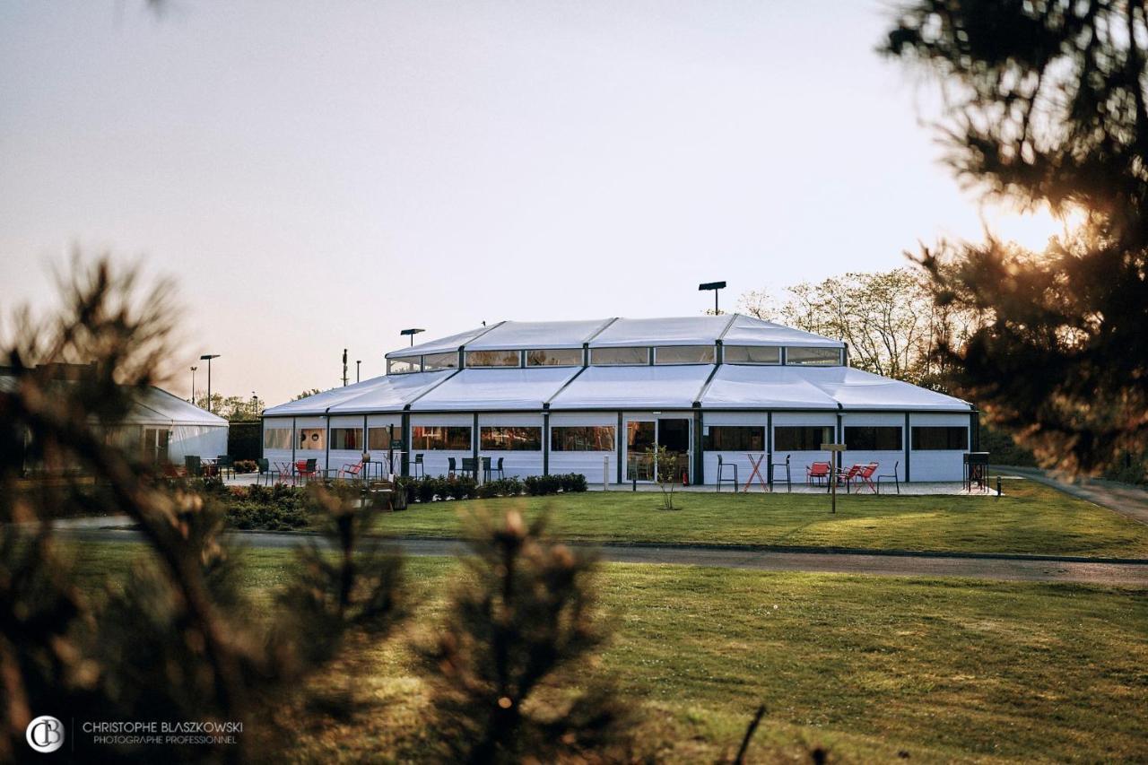 Hôtel Mercure Lille Aéroport Lesquin Exterior foto