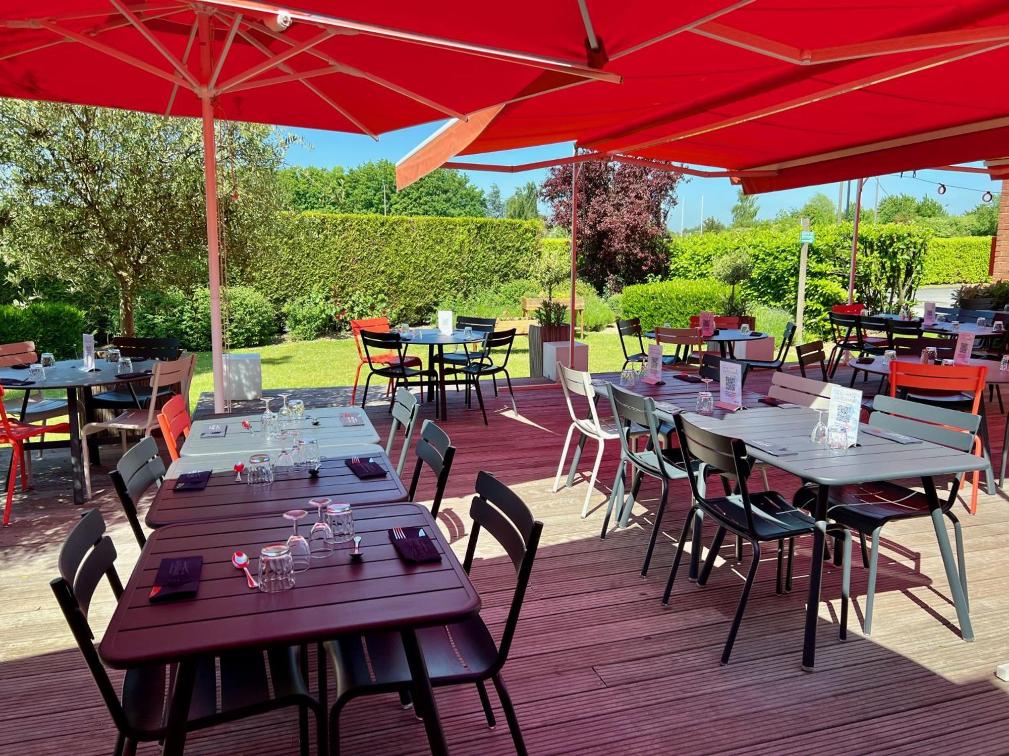 Hôtel Mercure Lille Aéroport Lesquin Exterior foto